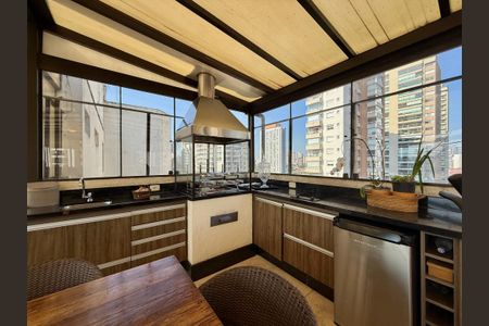 Apartamento à venda com 320m², 4 quartos e 4 vagasTerraço
