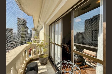 Apartamento à venda com 320m², 4 quartos e 4 vagasSacada