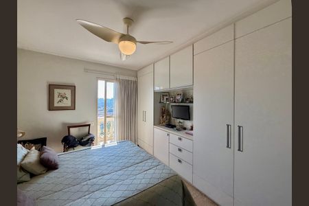 Apartamento à venda com 320m², 4 quartos e 4 vagasSuíte 