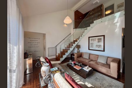 Apartamento à venda com 320m², 4 quartos e 4 vagasSala
