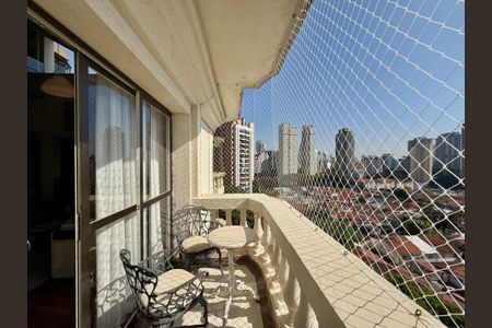 Apartamento à venda com 320m², 4 quartos e 4 vagasSacada