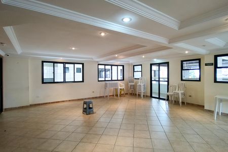 Apartamento para alugar com 126m², 2 quartos e 1 vaga Apartamento para alugar com 126m², 2 quartos e 1 vagaÁrea comum - Salão de festas