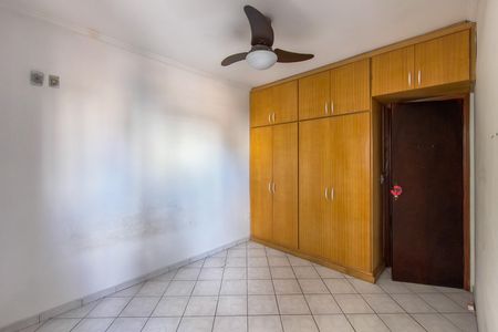 Apartamento para alugar com 126m², 2 quartos e 1 vaga Apartamento para alugar com 126m², 2 quartos e 1 vagaQuarto