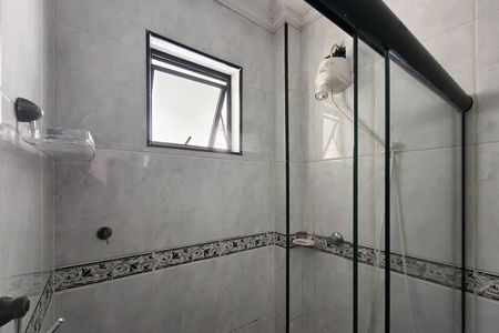 Apartamento para alugar com 126m², 2 quartos e 1 vaga Apartamento para alugar com 126m², 2 quartos e 1 vagaBanheiro da Suíte