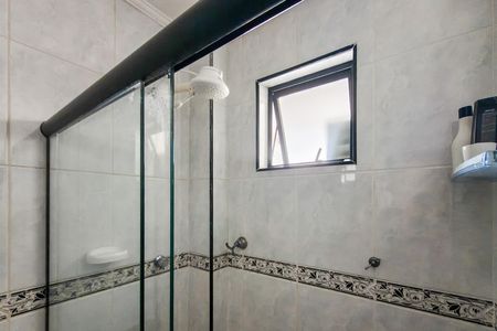 Apartamento para alugar com 126m², 2 quartos e 1 vaga Apartamento para alugar com 126m², 2 quartos e 1 vagaBanheiro