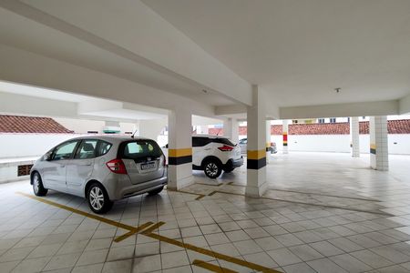 Apartamento para alugar com 126m², 2 quartos e 1 vaga Apartamento para alugar com 126m², 2 quartos e 1 vagaGaragem