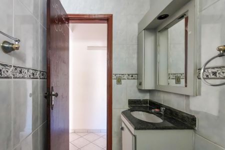 Apartamento para alugar com 126m², 2 quartos e 1 vaga Apartamento para alugar com 126m², 2 quartos e 1 vagaBanheiro