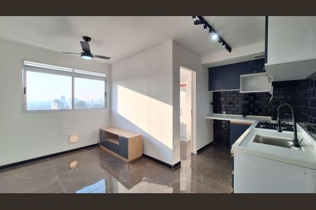 Sala/Cozinha/Área de serviço  de apartamento para alugar com 2 quartos, 32m² em Vila Leopoldina, São Paulo