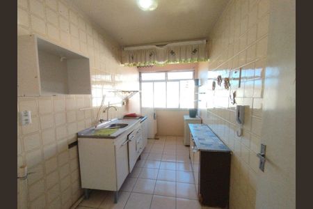 Cozinha de apartamento para alugar com 1 quarto, 44m² em Jardim Dona Leopoldina, Porto Alegre
