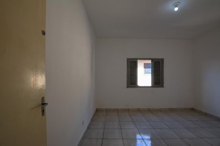 Casa para alugar com 200m², 2 quartos e 2 vagasQuarto 2