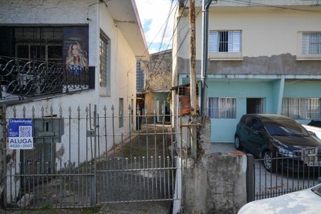 Casa para alugar com 200m², 2 quartos e 2 vagasFachada 