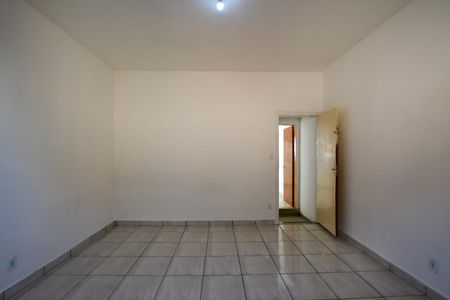 Casa para alugar com 200m², 2 quartos e 2 vagasQuarto 2