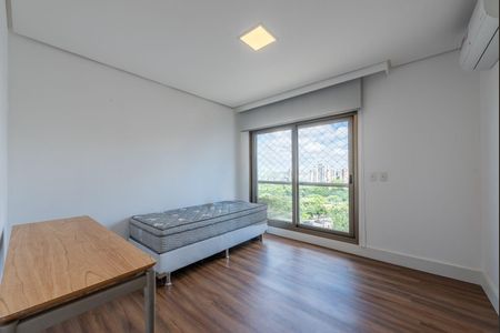 Apartamento para alugar com 189m², 3 quartos e 2 vagas Apartamento para alugar com 189m², 3 quartos e 2 vagasQuarto 3