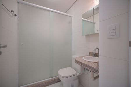 Apartamento para alugar com 206m², 4 quartos e 3 vagasBanheiro da Suíte 2