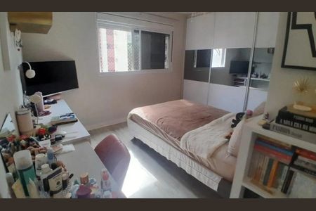 Apartamento para alugar com 206m², 4 quartos e 3 vagasQuarto