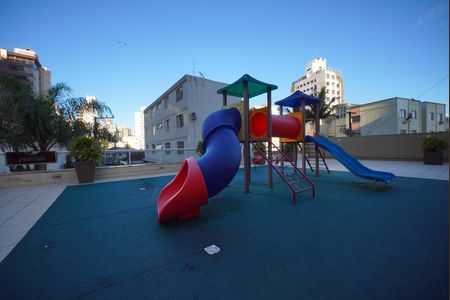 Apartamento para alugar com 206m², 4 quartos e 3 vagasPlayground