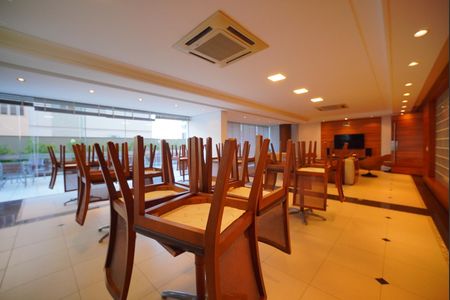 Apartamento para alugar com 206m², 4 quartos e 3 vagasÁrea comum