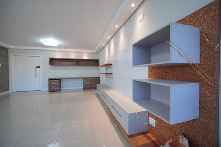 Sala de apartamento para alugar com 4 quartos, 206m² em Centro, Florianópolis