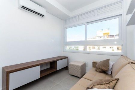 Sala de apartamento para alugar com 1 quarto, 40m² em Centro Histórico, Porto Alegre