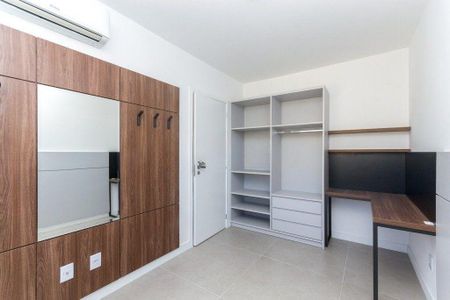 Quarto de apartamento para alugar com 1 quarto, 40m² em Centro Histórico, Porto Alegre