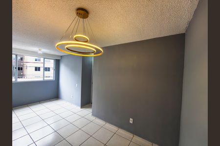Sala de apartamento à venda com 2 quartos, 43m² em Curicica, Rio de Janeiro