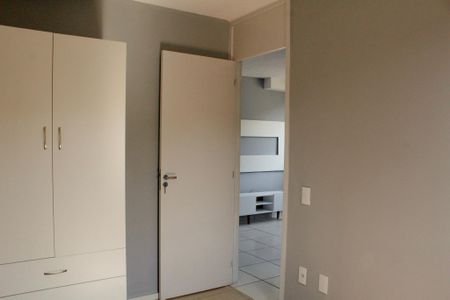 Apartamento à venda com 43m², 2 quartos e 1 vaga Apartamento à venda com 43m², 2 quartos e 1 vagaQuarto 1