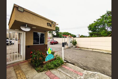 Fachada de apartamento à venda com 2 quartos, 43m² em Curicica, Rio de Janeiro