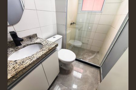 Banheiro de apartamento à venda com 2 quartos, 43m² em Curicica, Rio de Janeiro