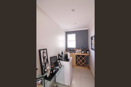 Apartamento à venda com 107m², 2 quartos e 2 vagasEscritório
