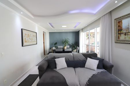 Apartamento à venda com 107m², 2 quartos e 2 vagasSala 