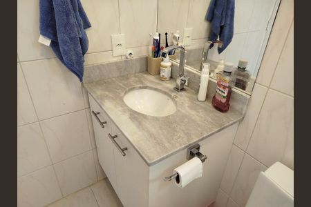 Apartamento à venda com 64m², 3 quartos e 1 vagaBanheiro
