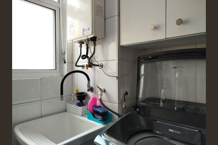 Apartamento à venda com 64m², 3 quartos e 1 vagaÁrea de serviço