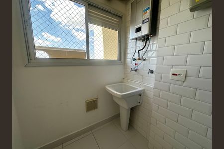 Apartamento para alugar com 57m², 2 quartos e 1 vagaÁrea de Serviço