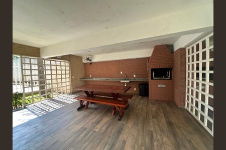 Apartamento para alugar com 57m², 2 quartos e 1 vagaÁrea comum - Churrasqueira