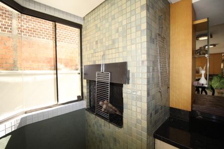 Apartamento à venda com 114m², 2 quartos e 2 vagasChurrasqueira