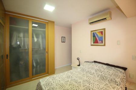 Apartamento à venda com 114m², 2 quartos e 2 vagasSuíte 1