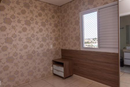 Apartamento para alugar com 69m², 2 quartos e 1 vagaSuíte