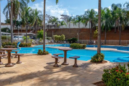 Apartamento para alugar com 69m², 2 quartos e 1 vagaÁrea comum-Piscina