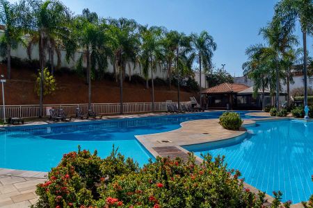 Apartamento para alugar com 69m², 2 quartos e 1 vagaÁrea comum-Piscina