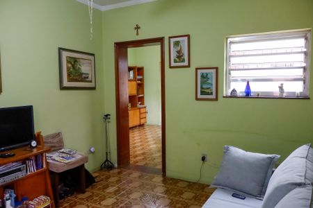 Casa à venda com 137m², 3 quartos e 4 vagas Casa à venda com 137m², 3 quartos e 4 vagassala