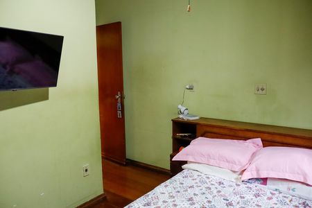 Casa à venda com 137m², 3 quartos e 4 vagas Casa à venda com 137m², 3 quartos e 4 vagasQuarto 3 - Suíte
