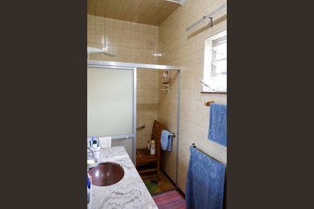 Casa à venda com 137m², 3 quartos e 4 vagas Casa à venda com 137m², 3 quartos e 4 vagasBanheiro