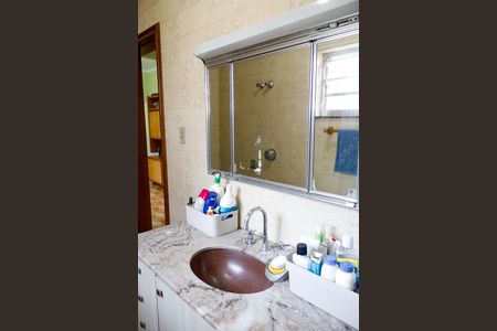Casa à venda com 137m², 3 quartos e 4 vagas Casa à venda com 137m², 3 quartos e 4 vagasBanheiro