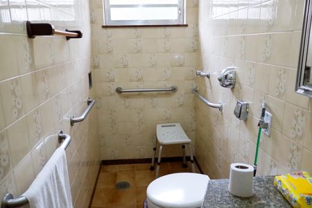 Casa à venda com 137m², 3 quartos e 4 vagas Casa à venda com 137m², 3 quartos e 4 vagasBanheiro da Suíte 3