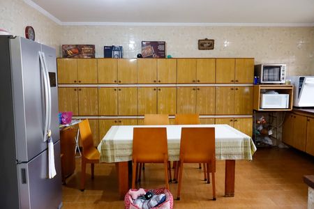 Casa à venda com 137m², 3 quartos e 4 vagas Casa à venda com 137m², 3 quartos e 4 vagasCozinha