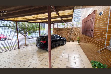 Casa à venda com 137m², 3 quartos e 4 vagas Casa à venda com 137m², 3 quartos e 4 vagasGaragem