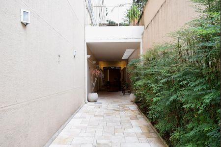 Apartamento à venda com 61m², 2 quartos e sem vagaAcesso ao edifício