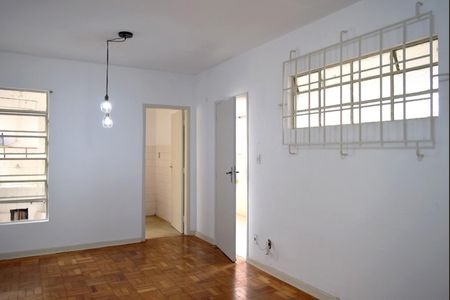 Apartamento à venda com 61m², 2 quartos e sem vagaSala
