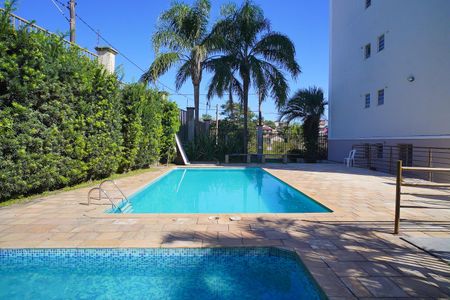Apartamento à venda com 50m², 2 quartos e 1 vaga Apartamento à venda com 50m², 2 quartos e 1 vagaÁrea comum - Piscina