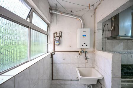 Apartamento para alugar com 60m², 2 quartos e 1 vagaÁrea de Serviço 